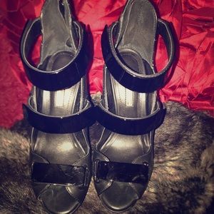 BCBG heels!!